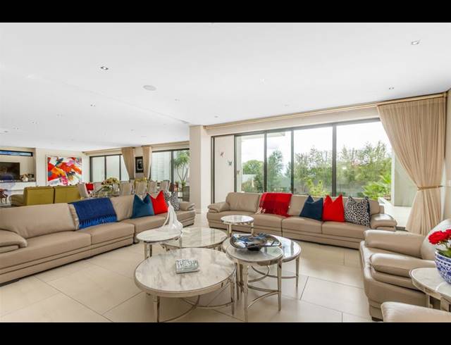 5 BEDROOM HOUSE FOR SALE IN DUXBERRY